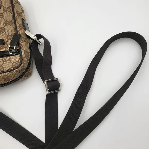 GUCCI GG Supreme Canvas Shoulder Bag..Authentic w/COA.. - Picture 16 of 16